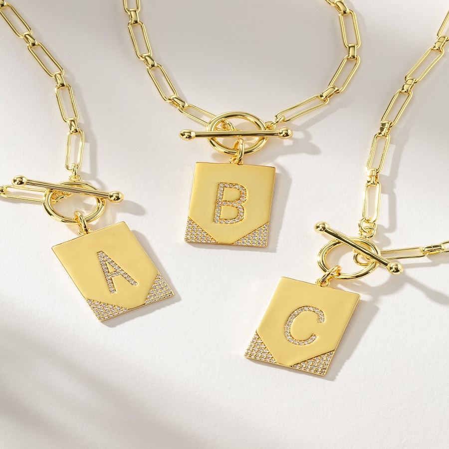 Initial Necklace Gold